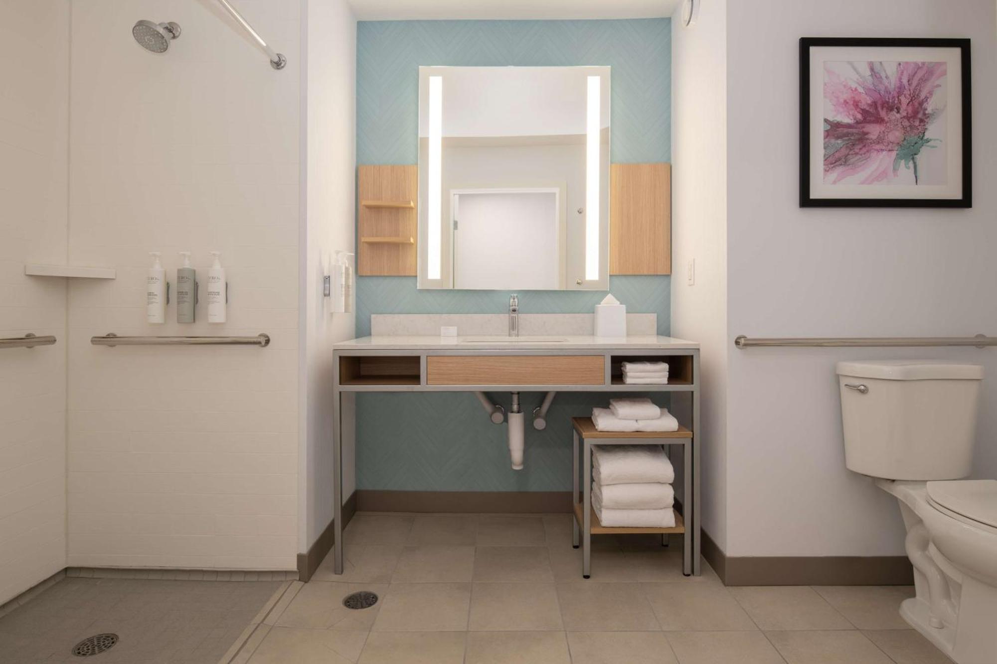 Hilton Garden Inn Tacoma Downtown Dış mekan fotoğraf