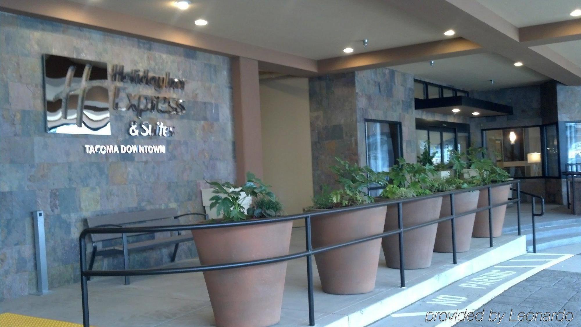 Hilton Garden Inn Tacoma Downtown Dış mekan fotoğraf